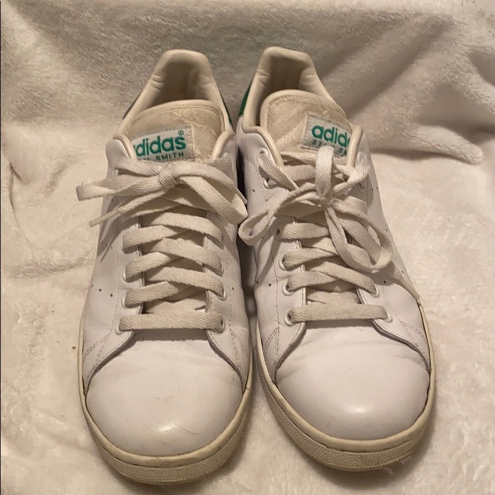 Stan Smith/ adidas white with green gloss shoe